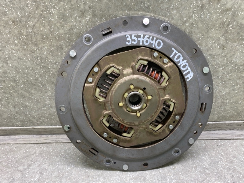 Диск сцепления TOYOTA PRIUS - 30 09-17 1.8 2ZR-FXE 31270-47060 Б/У