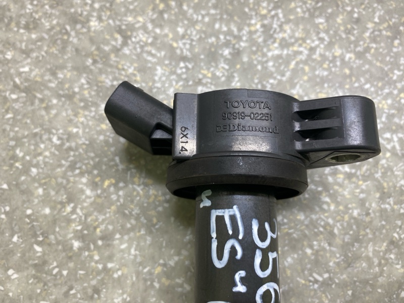 Катушка зажигания LEXUS ES350 06-12 3.5 2GR-FE Катушка зажигания LEXUS ES350 06-12 3.5 2GR-FE