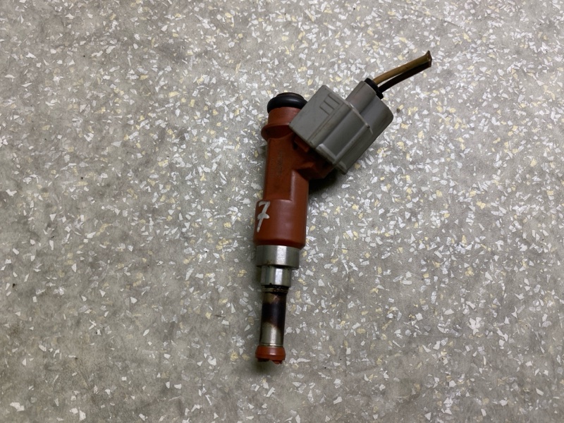 Форсунка топливная ES350 06-12 2007 3.5 2GR-FE