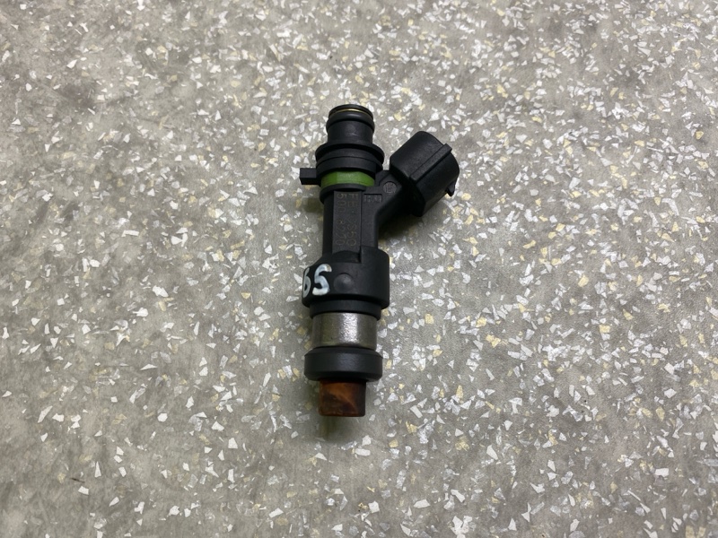 Форсунка топливная SUZUKI GRAND VITARA 05-15 2008 2.7 H27A 15710-66J00 Б/У