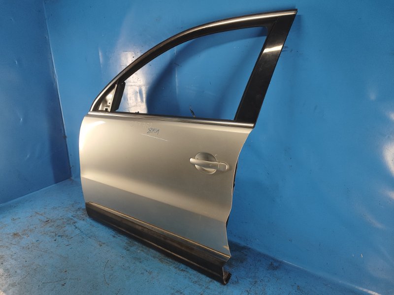 Дверь передняя левая TIGUAN 08-17 2012 2.0 CCTA