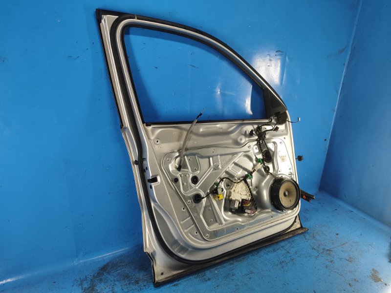 Дверь передняя левая TIGUAN 08-17 2012 2.0 CCTA