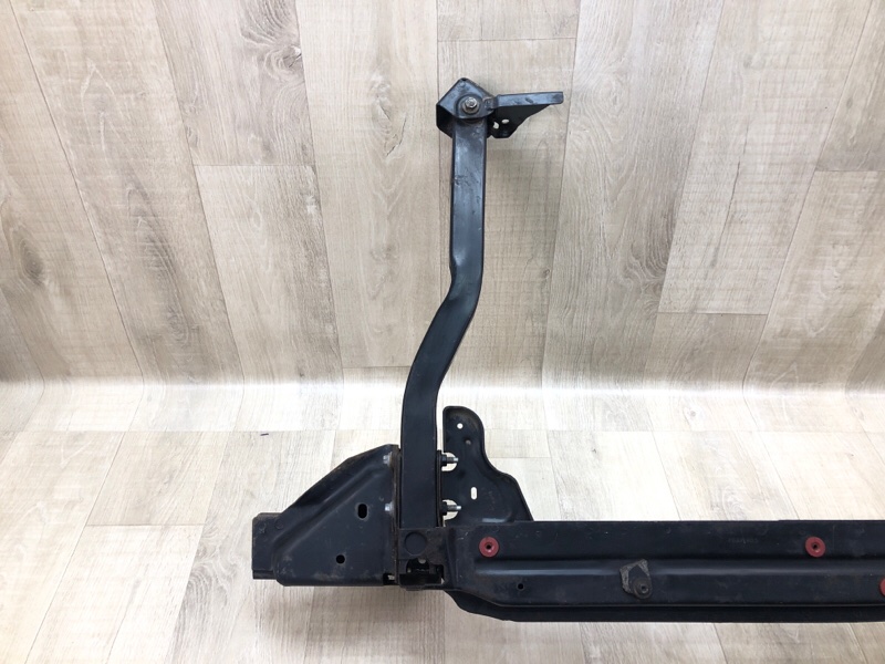 Балка под радиатор ESCAPE 12-19 2018 T15HDTX Балка под радиатор ESCAPE 12-19 2018 T15HDTX