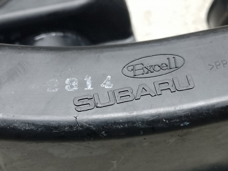 Патрубок воздушного фильтра LEGACY BN 14-18 2014 2.5 FB25B