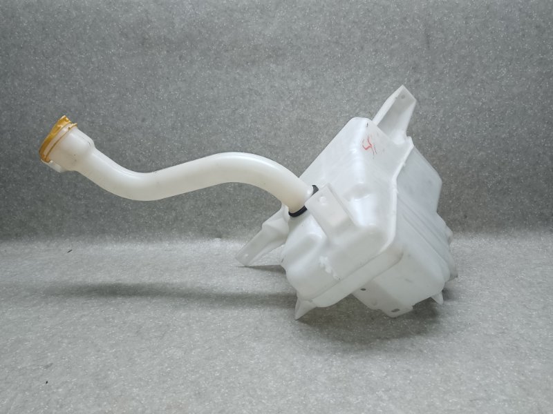 Бачок омывателя LEGACY BN 14-18 2014 2.5 FB25B