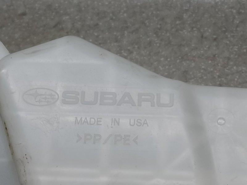 Бачок омывателя LEGACY BN 14-18 2014 2.5 FB25B