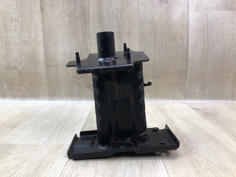 Кронштейн усилителя переднего бампера левый X-TRAIL/ROGUE T32 13-20