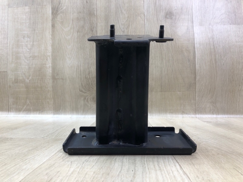 Кронштейн усилителя переднего бампера правый X-TRAIL/ROGUE T32 13-20