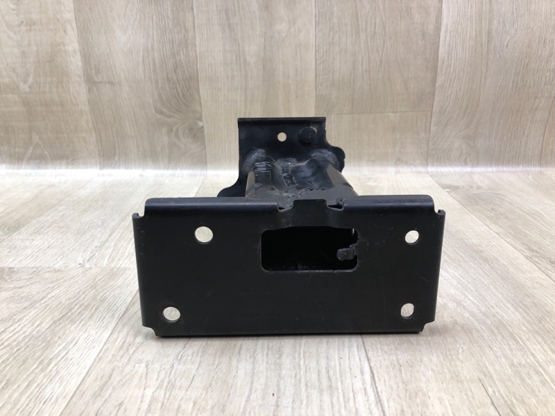 Кронштейн усилителя переднего бампера правый X-TRAIL/ROGUE T32 13-20