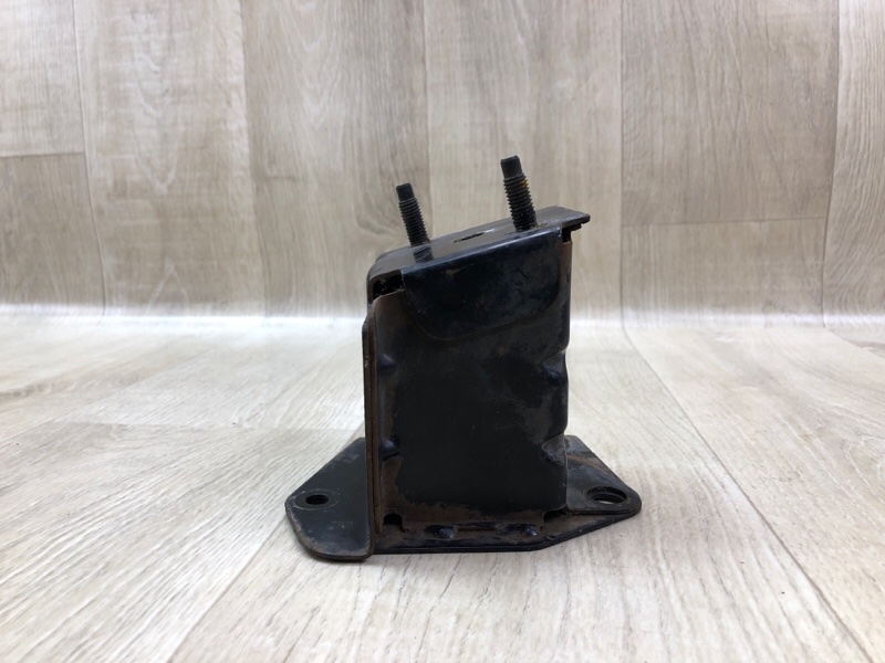 Кронштейн усилителя заднего бампера правый NISSAN ROGUE 08-15 2010 2.5 QR25DE 85210JM00A Б/У