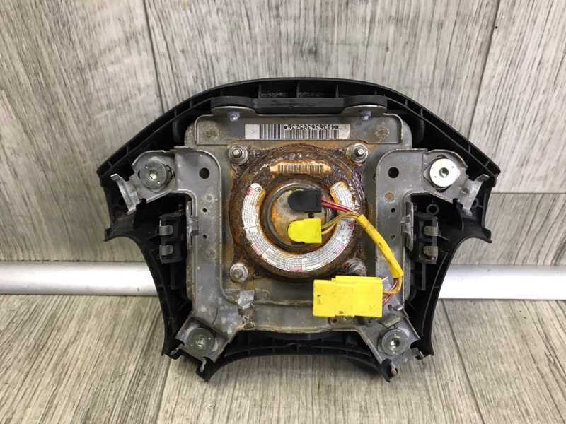 Подушка безопасности в руль OUTLANDER 03-07 Подушка безопасности в руль OUTLANDER 03-07