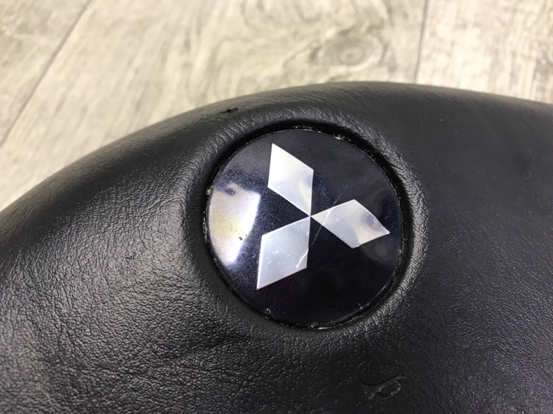 Подушка безопасности в руль OUTLANDER 03-07 Подушка безопасности в руль OUTLANDER 03-07