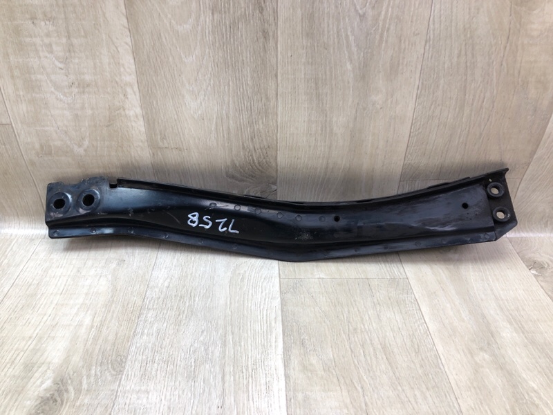 Балка двигателя продольная передняя правая OUTLANDER GF 12- 2013 2.4 4J12