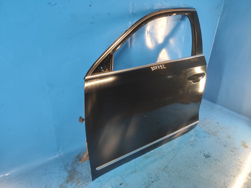 Дверь передняя левая VOLKSWAGEN PASSAT B8 14- 1.8 CPRA