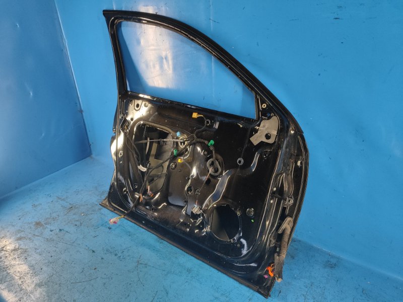 Дверь передняя левая PASSAT B8 14- 2015 1.8 CPRA