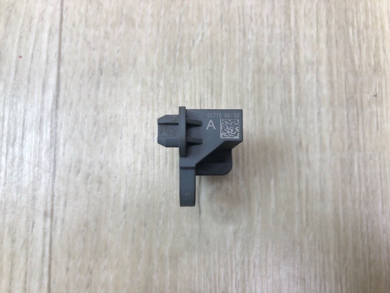 Датчик удара передний X-TRAIL/ROGUE T32 13-20 Датчик удара передний X-TRAIL/ROGUE T32 13-20