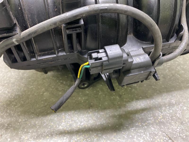 Коллектор впускной SORENTO UM 14- 2015 2.4 G4KJ