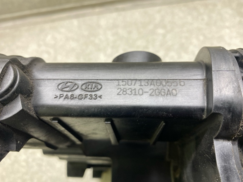 Коллектор впускной SORENTO UM 14- 2015 2.4 G4KJ