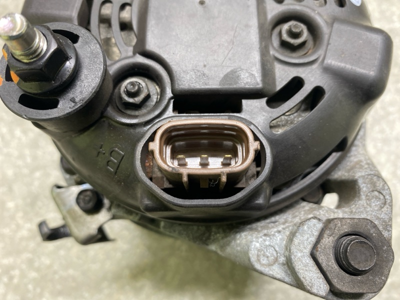 Генератор SORENTO UM 14- 2015 2.4 G4KJ