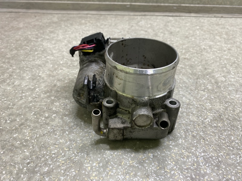 Дроссельная заслонка KIA SORENTO UM 14- 2.4 G4KJ Дроссельная заслонка KIA SORENTO UM 14- 2.4 G4KJ