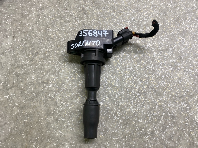 Запчасть катушка зажигания KIA SORENTO UM 14- 2015 2.4 G4KJ 27300-2GGA0 Б/У Катушка зажигания KIA SORENTO UM 14- 2015 2.4 G4KJ 27300-2GGA0 Б/У