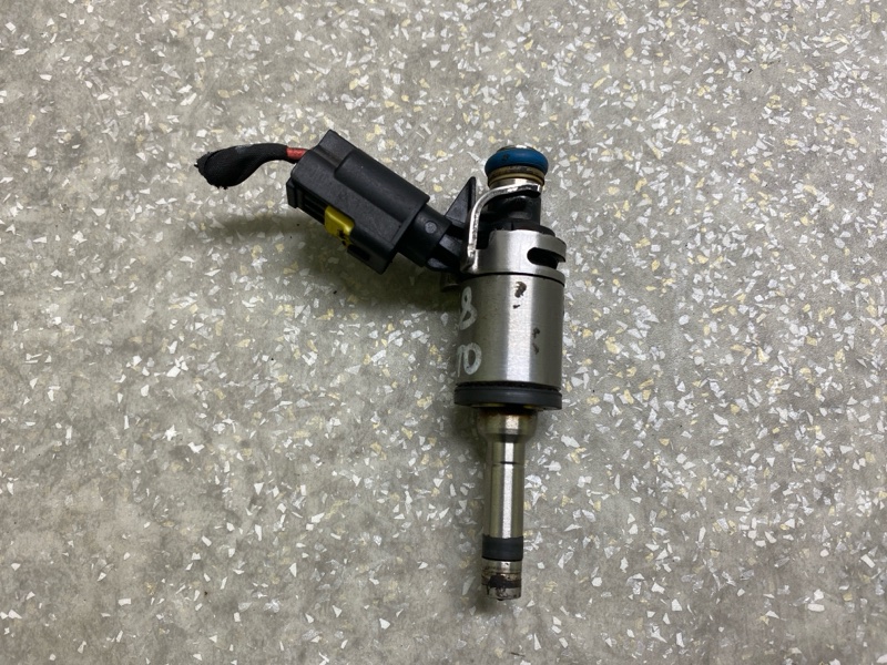 Форсунка топливная SORENTO UM 14- 2015 2.4 G4KJ