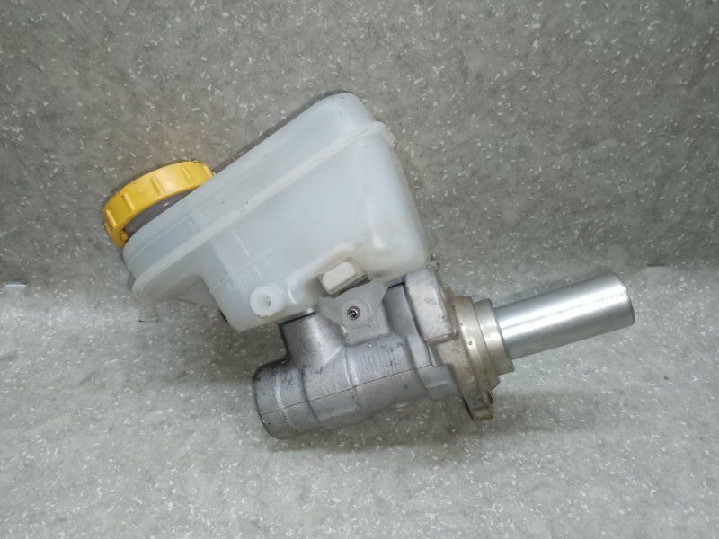 Главный тормозной цилиндр LEGACY BN 14-18 2014 2.5 FB25B