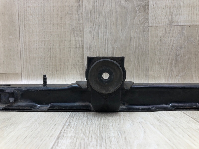 Балка под радиатор X-TRAIL/ROGUE T32 13-20