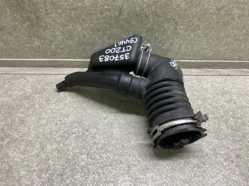 Патрубок воздушного фильтра LEXUS CT200 11-17 1.8 2ZRFXE