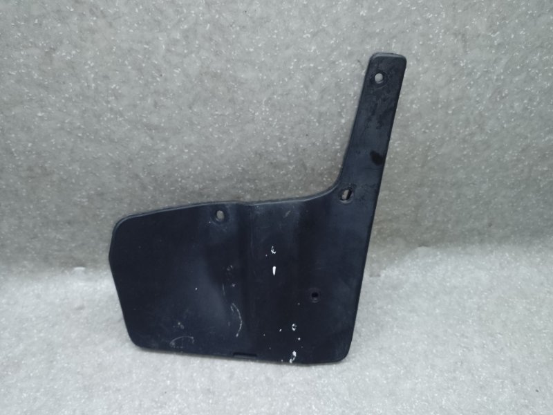 Брызговик задний левый LEGACY BN 14-18 2014 2.5 FB25B