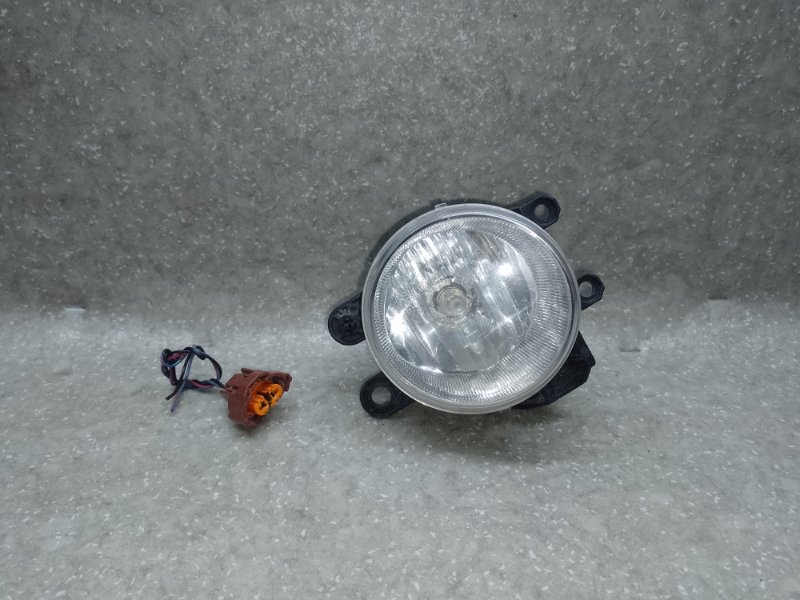 Противотуманная фара правая SUBARU LEGACY BN 14-18 2014 2.5 FB25B 84501AL00A Б/У