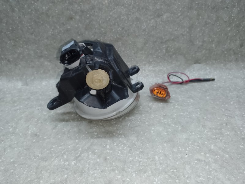 Противотуманная фара левая LEGACY BN 14-18 2014 2.5 FB25B