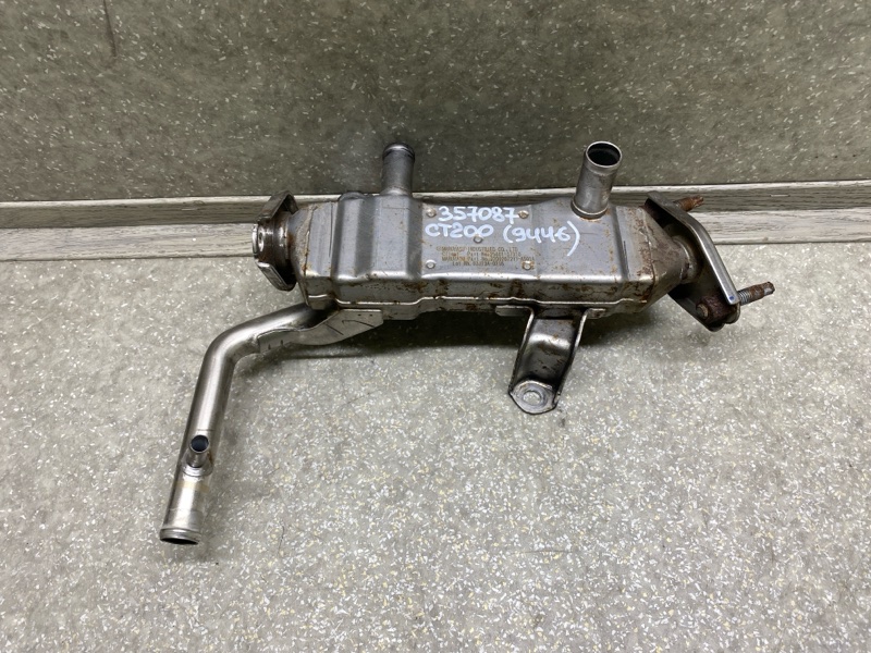 Радиатор системы EGR LEXUS CT200 11-17 2013 1.8 2ZRFXE 25601-37010 Б/У