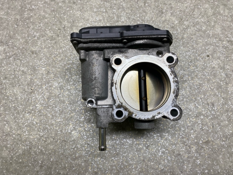 Дроссельная заслонка CT200 11-17 2013 1.8 2ZRFXE