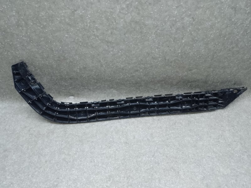 Кронштейн заднего бампера правый LEGACY BN 14-18 2014 2.5 FB25B