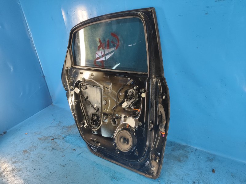 Дверь задняя левая PASSAT B8 14- 2015 1.8 CPRA