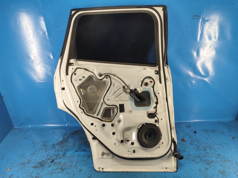 Дверь задняя левая ESCAPE 12-19 2018 T15HDTX