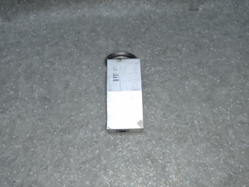 Клапан кондиционера LEGACY BN 14-18 2014 2.5 FB25B