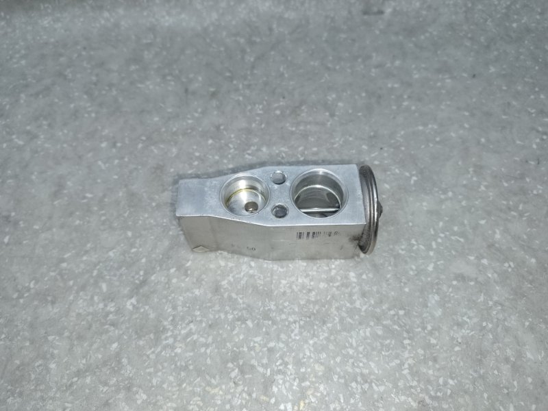 Клапан кондиционера LEGACY BN 14-18 2014 2.5 FB25B