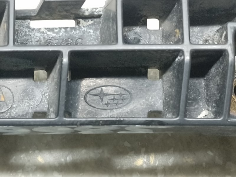 Кронштейн переднего бампера (на крыле) левый SUBARU LEGACY BN 14-18 2.5 FB25B