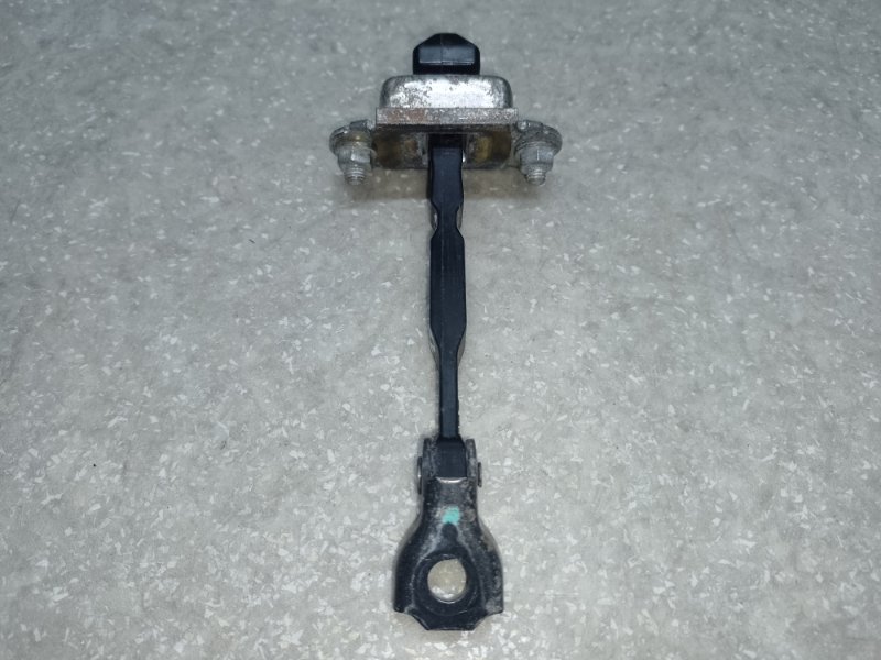 Ограничитель двери передний SUBARU LEGACY BN 14-18 2014 2.5 FB25B 61124AL00A Б/У