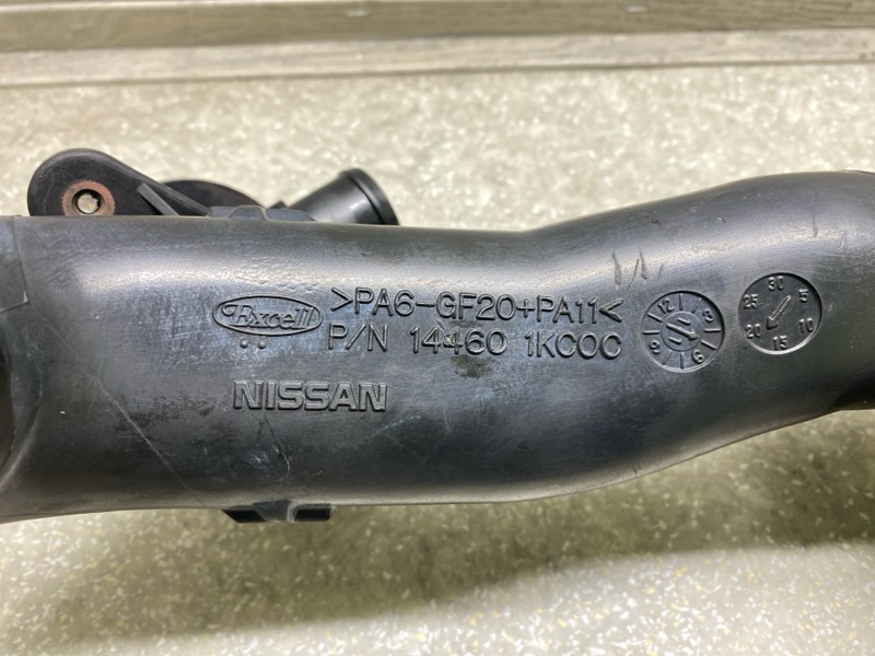 Патрубок интеркулера NISSAN JUKE 10-19 1.6 MR16DDT Патрубок интеркулера NISSAN JUKE 10-19 1.6 MR16DDT