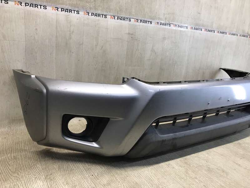 Бампер передний TOYOTA TACOMA 05-15 4.0 1GRFE