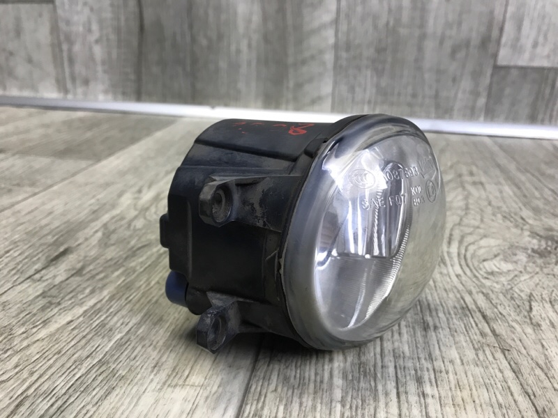 Противотуманная фара правая TACOMA 05-15 2015 4.0 1GRFE Противотуманная фара правая TACOMA 05-15 2015 4.0 1GRFE