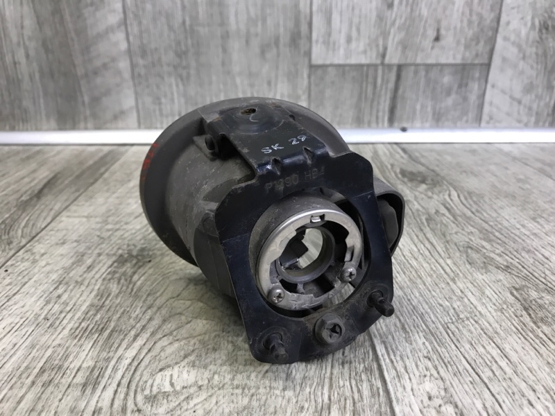 Противотуманная фара правая FX S50 03-08 2005 3.5 VQ35DE
