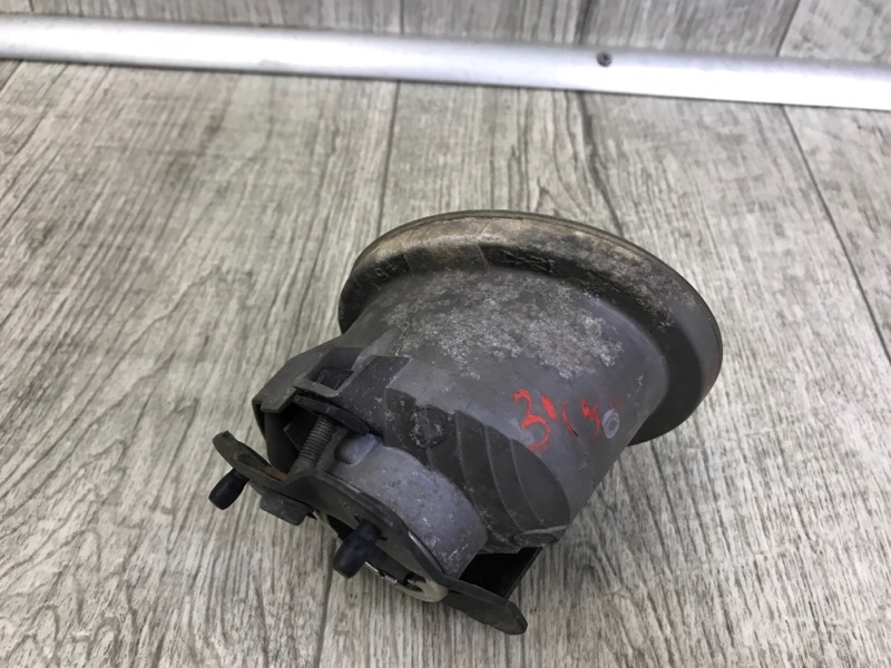 Противотуманная фара правая FX S50 03-08 2005 3.5 VQ35DE
