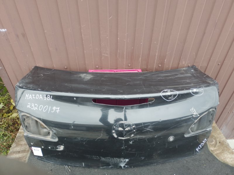 Крышка багажника MAZDA 3 BL 09-13 Крышка багажника MAZDA 3 BL 09-13