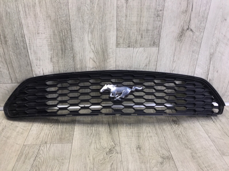 Решетка радиатора FORD MUSTANG 15- 2017 Кабриолет 3.7 C37PDED FR3Z-8200-AA Б/У