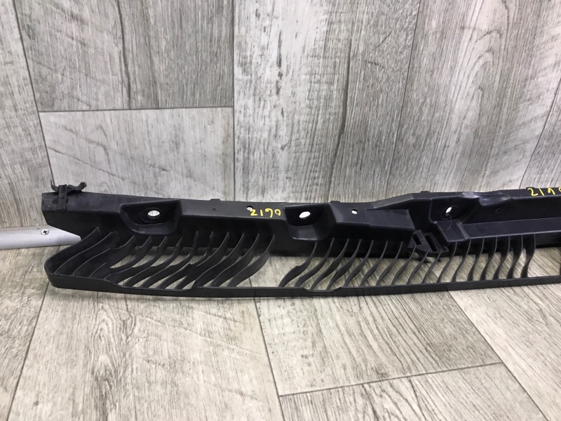 Кронштейн заднего бампера TIGUAN 16-23 2018 DGUA 2.0