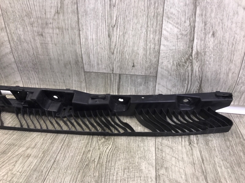 Кронштейн заднего бампера TIGUAN 16-23 2018 DGUA 2.0